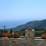 Kapaniaris Guest house 3*