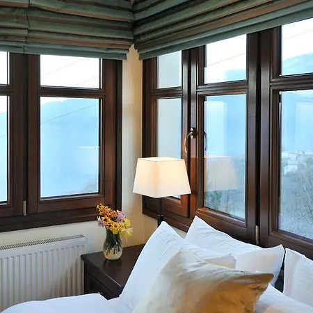 Kapaniaris بيت ضيافة